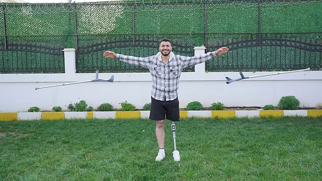 On sene Sonra Yürümenin Mutluluğunu Yaşıyor