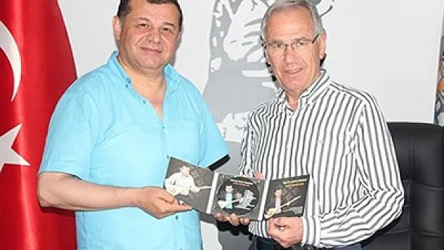 Ozan Kul Mercan'dan yeni türkü