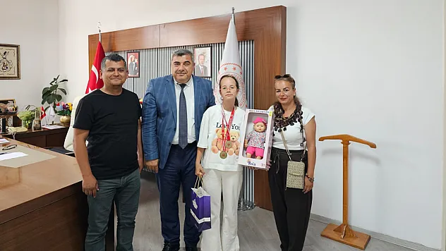 Özel Sporcu'ya Özel Şampiyonluk Kutlaması