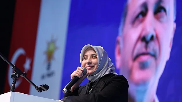 Özlem Zengin'in 'Yeğen' Hamlesi Tepkilere Neden Oldu