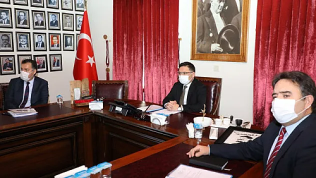 Pandemi tedbirleri istişare edildi