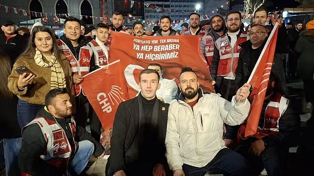 'Partimizin Ve Liderimizin Yanındayız'