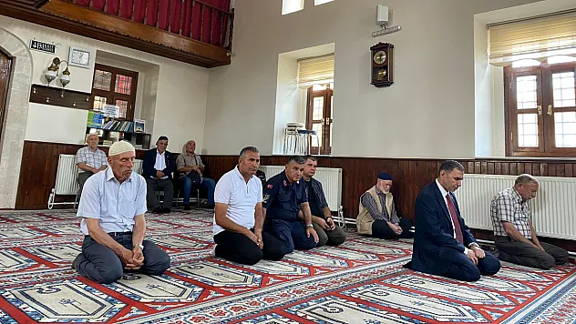 Pazaryeri'nde 15 Temmuz Şehitleri İçin Mevlit Programı Düzenlendi