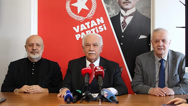 Perinçek: Suriye'de Öncelik Devlet Otoritesinin Sağlanması