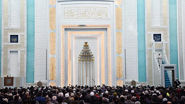 Peygamber Efendimiz'in (S.A.V.) Dünyayı Teşrifleri İçin Yıl Boyu Etkinlik