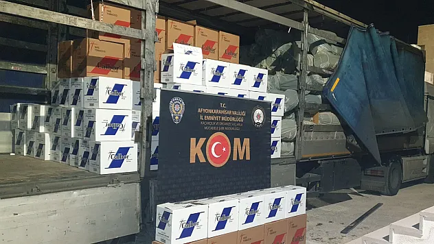 Polis, 2 Milyon Sahte Makaron Ele Geçirdi