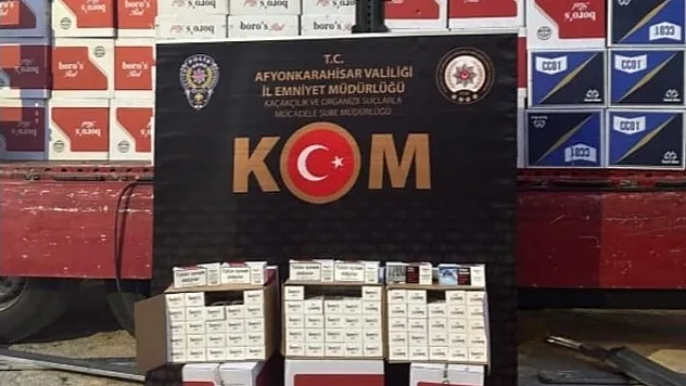 Polis Kamyonda Milyonlarca Boş Makaron Ele Geçirdi