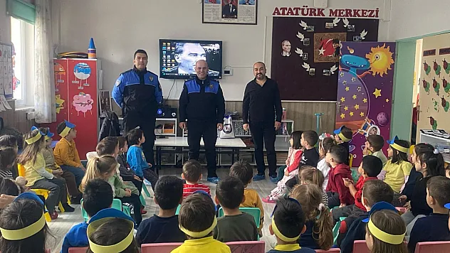 Polisler Anlattı, Öğrenciler Dinledi