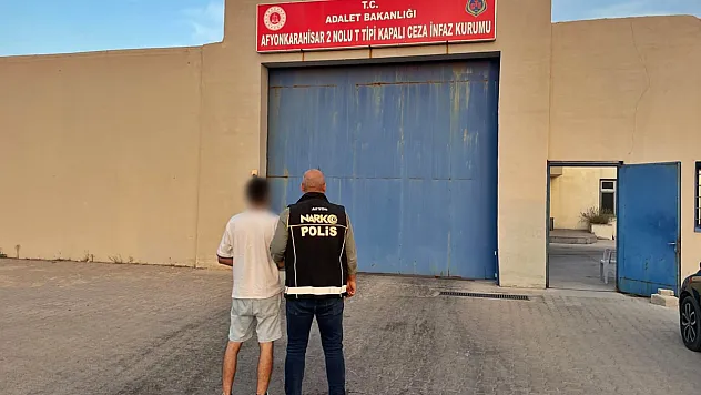 Polisten Nokta Atışı! Aranan Hükümlü Yakalandı