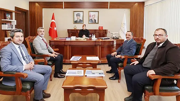 Projeler Konuşuldu