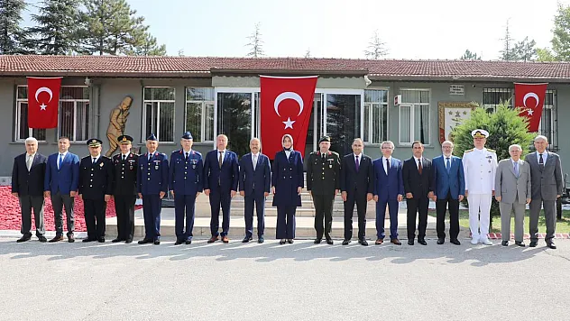 Protokolden Tuğgeneral Yöner’e ziyaret