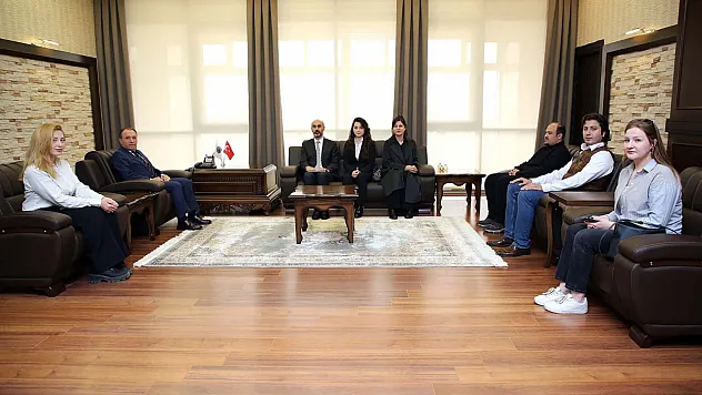 Rektör Karakaş'a, Anlamlı Ziyaret