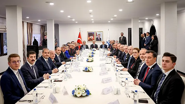 Rektör Karakaş, Ege Bölgesi Rektörler Toplantısına Katıldı