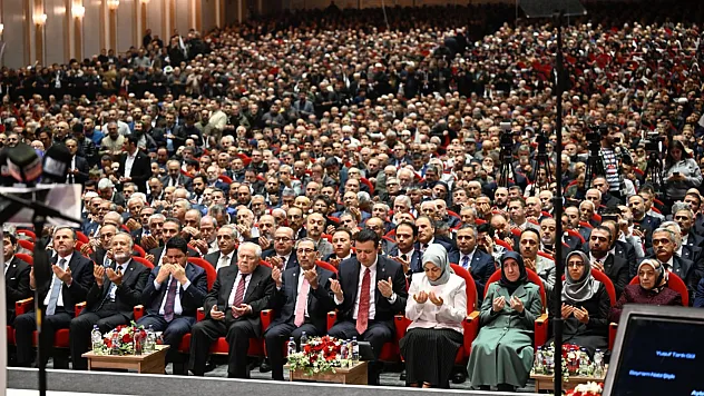 Saadet Partisi Afyon Teşkilatı, 20 Otobüsle Ankara'da