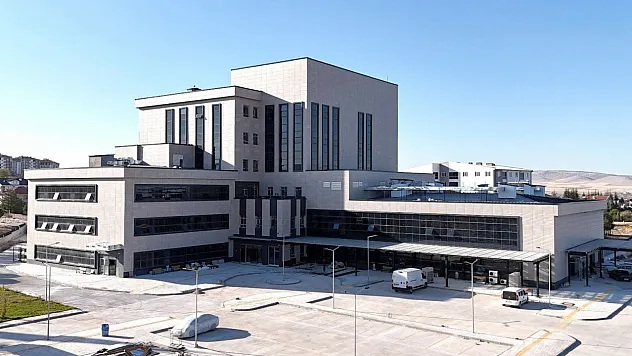 Sağlık Yöneticileri 2 İlçe Hastanesi İçin Toplandı