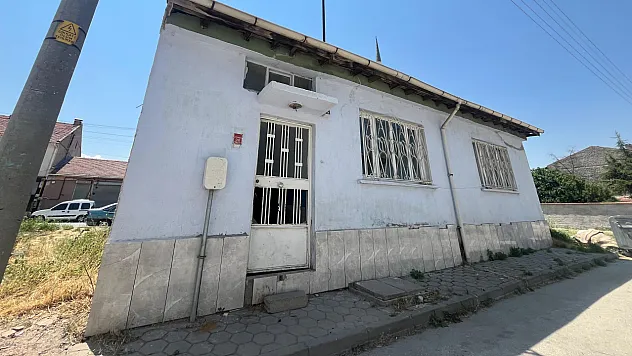 Sahibi Vefat Eden Eve Levye İle Girip Yerleştiler
