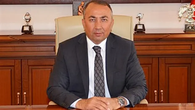 Sahte para ile dolandırmaya çalıştı