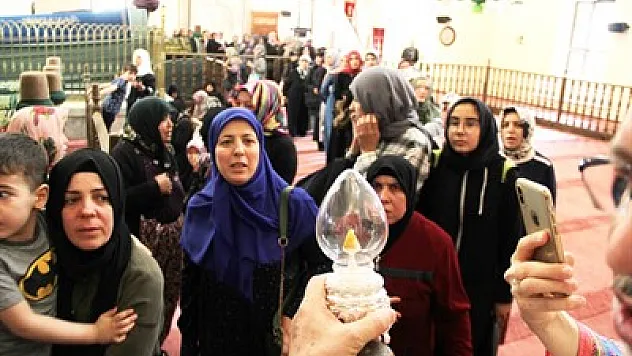 Sakal-ı Şerif'e yoğun ilgi
