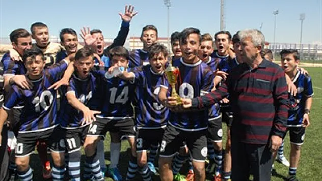 Şampiyon Isparta yolcusu – Kocatepe Gazetesi