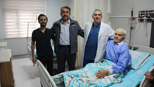 Sandıklı'da Ölümle Burun Buruna Geldi, Afyon Devlet Hastanesi'nde Kurtuldu