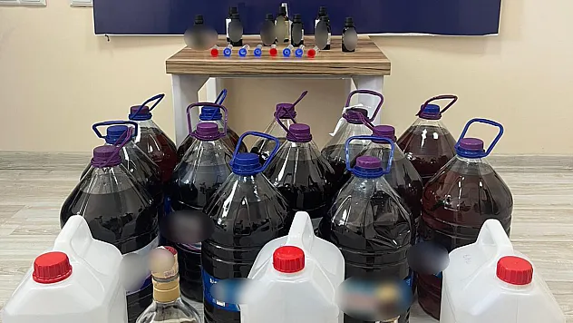Sandıklı'da Sahte Alkol Operasyonu
