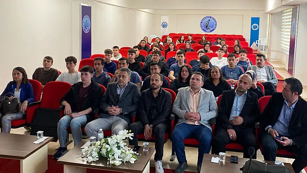 Sandıklı MYO Bölge Ekonomisine Avantajlar Sunuyor