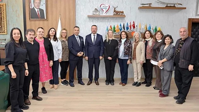 Sandıklı'nın Gelenekleri Ve Geleceği İstişare Edildi