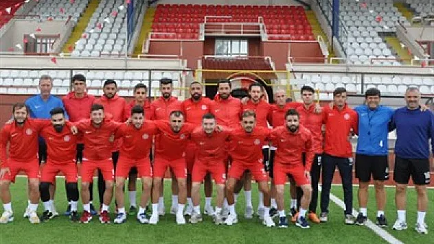 Sandıklı top başı yaptı – Kocatepe Gazetesi