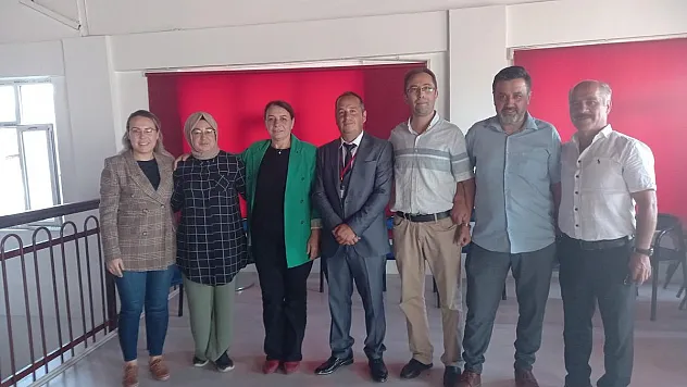 Sandıklı Ziraat Odası’nda Toptaş güven tazeledi