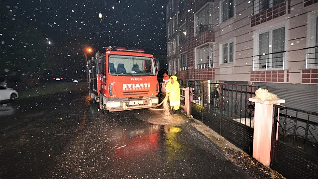 Sandıklı'da yoğun yağış etkili oldu