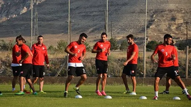 Sandıklıspor Nevşehir kampına devam ediyor