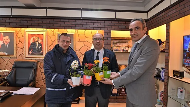 SANJET'te üretilen özel çiçekler piyasaya sunulacak