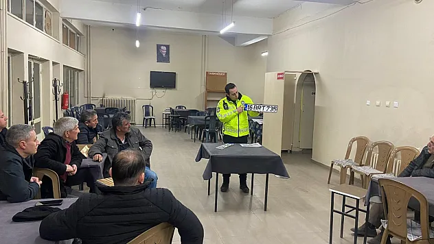 Şaphane'de Vatandaşlara Trafik Kanunu'nda Yapılan Değişiklikler Anlatıldı