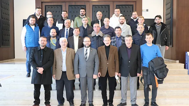 Sarraflar'da Güzbey yeniden başkan