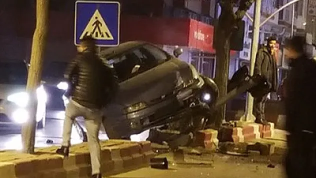 Şaşırtan kaza – Kocatepe Gazetesi