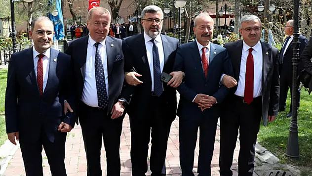 Savaşı Durduramasanız da, Cezaları Öteleyebilirsiniz