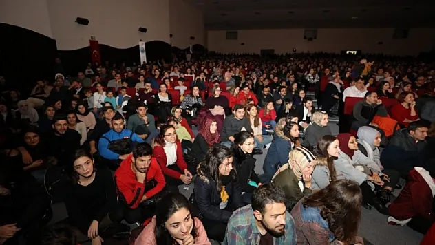 Şehir Tiyatrosu'nda hedef 10 bin seyirci