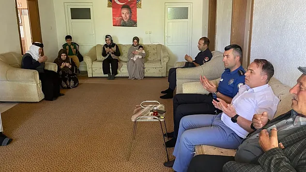 Şehit Teğmen Şafak Evran Şehadetinin Yıl Dönümünde Dualarla Anıldı