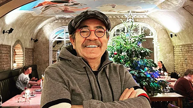 Selçuk Yöntem, Ne Mezunu?