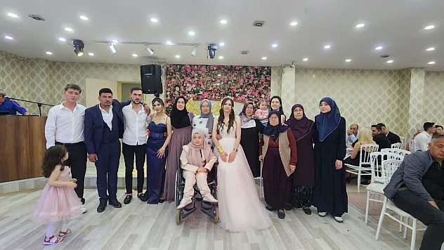 Şen ve Altuğ Ailelerinin Mutlu Günü