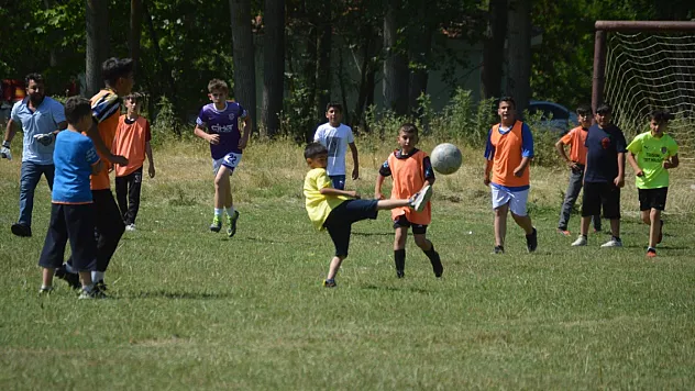 Şenlik Ve Futbol Coşkusu Birlikte Yaşandı