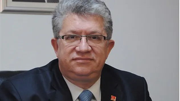 'Siyasetçi değil bir baba olarak uyarıyorum'