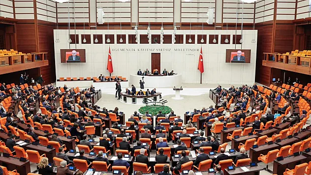 Siyasetin Gündemi Seçim… Ara Seçim Formülü Tartışılıyor