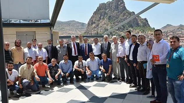 Siyasi partiler, darbeye karşı tek ses, tek nefes