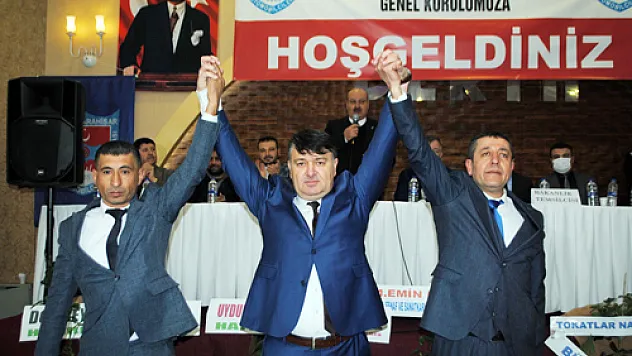 Şoförler Odası'nda 3 adaylı seçimin galibi Karataş ve ekibi