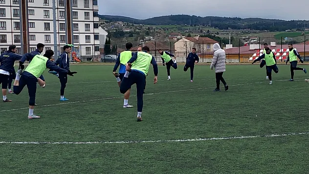 Söğütspor Zorlu Maçın Hazırlıkları Tamamladı