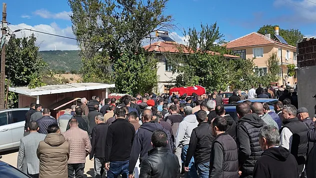 Soma Maden Faciasında Acı Veda: Hayatını Kaybeden Olcay, Gediz'de Son Yolculuğuna Uğurlandı
