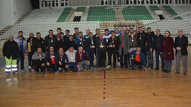 Spor Salonu birinci oldu