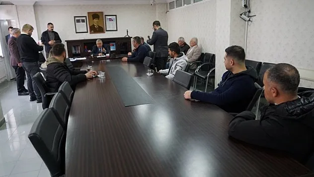 Şuhut'ta Dükkan İhalesi Canlı Olarak Yayınlandı