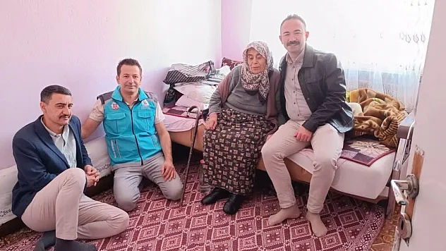 Şuhut'ta Dünya Yaşlılar Günü'nde Anlamlı Ziyaret